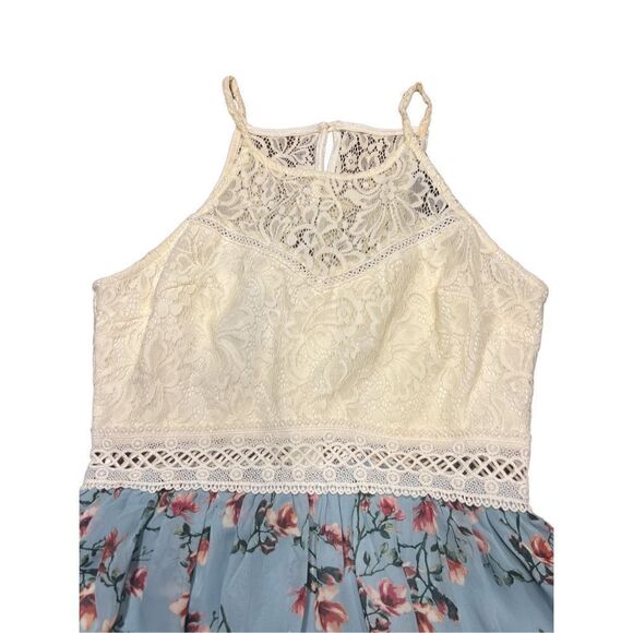 By & By lace cut out chiffon floral sleeveless tank summer dress teens 11 - Picture 3 of 6